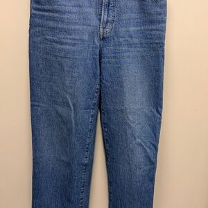 Madewell The Perfect Vintage Wide Leg Jean size 28, Medium Wash